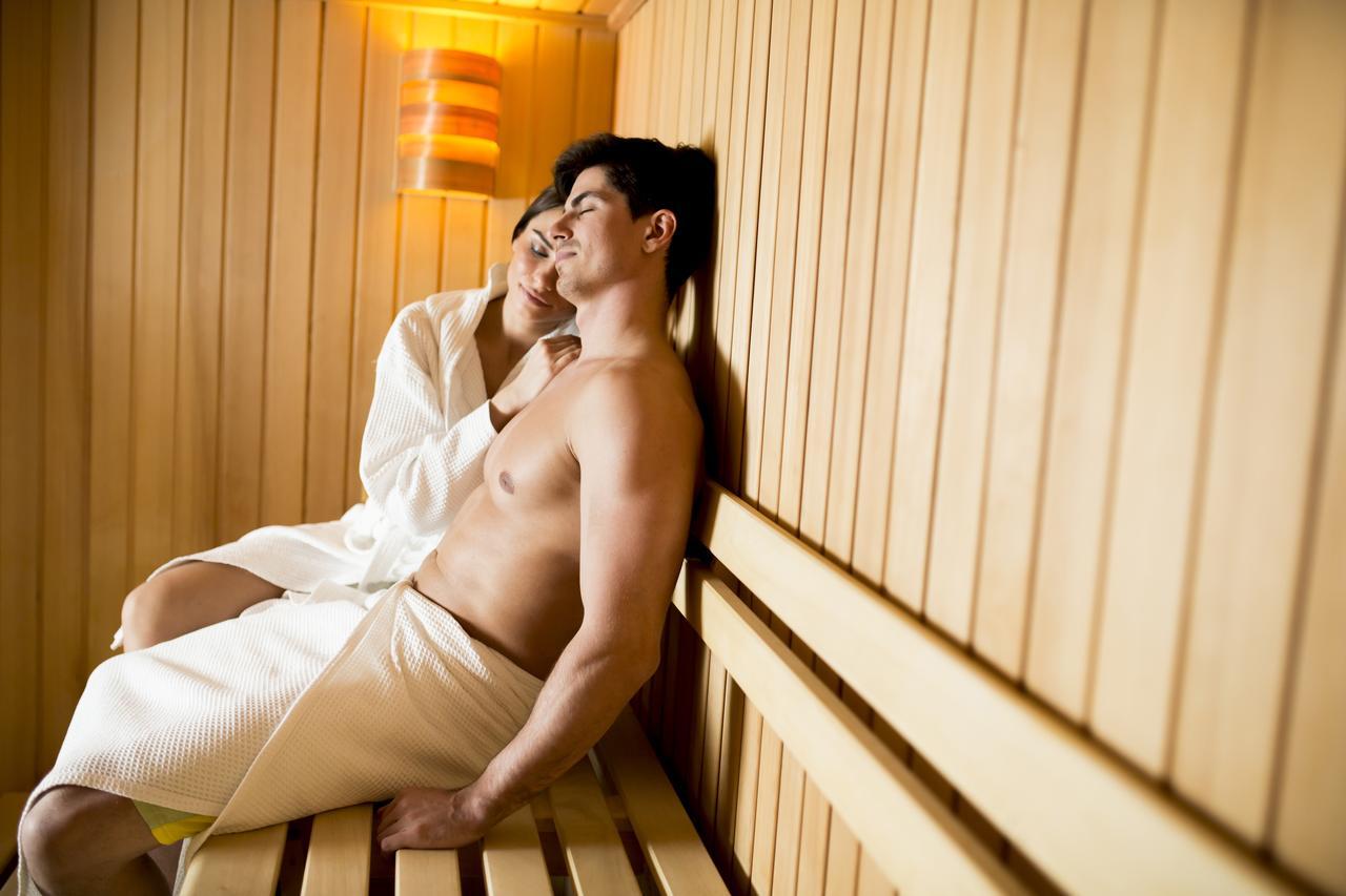 Le Torri Del Garda Familyspa Resort トッリ・デル・ベーナコ エクステリア 写真